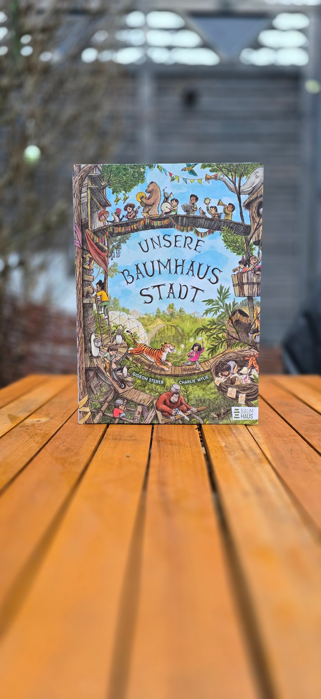 Unsere Baumhausstadt: Ein friedlicher Sehnsuchtsort über den&nbsp;Wolken